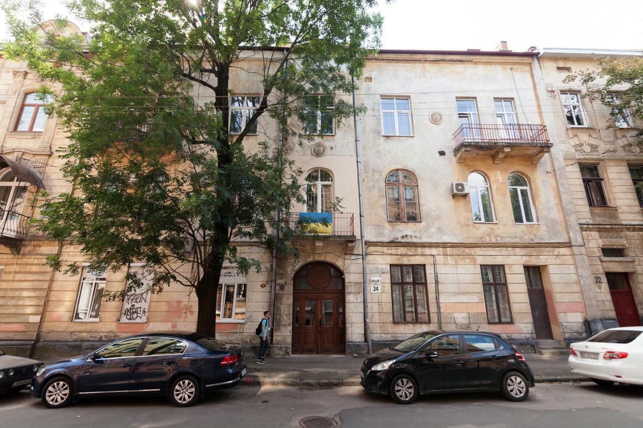 Leogrand One-Bedroom Apartments On Tugan-Baranovskogo 24 Lviv Exterior foto