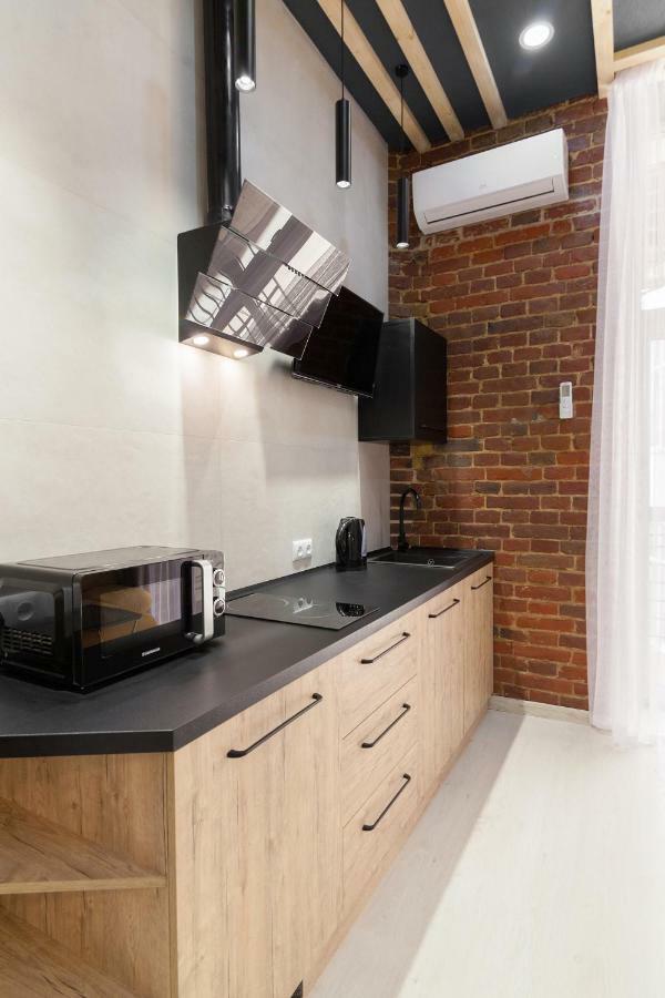 Leogrand One-Bedroom Apartments On Tugan-Baranovskogo 24 Lviv Exterior foto